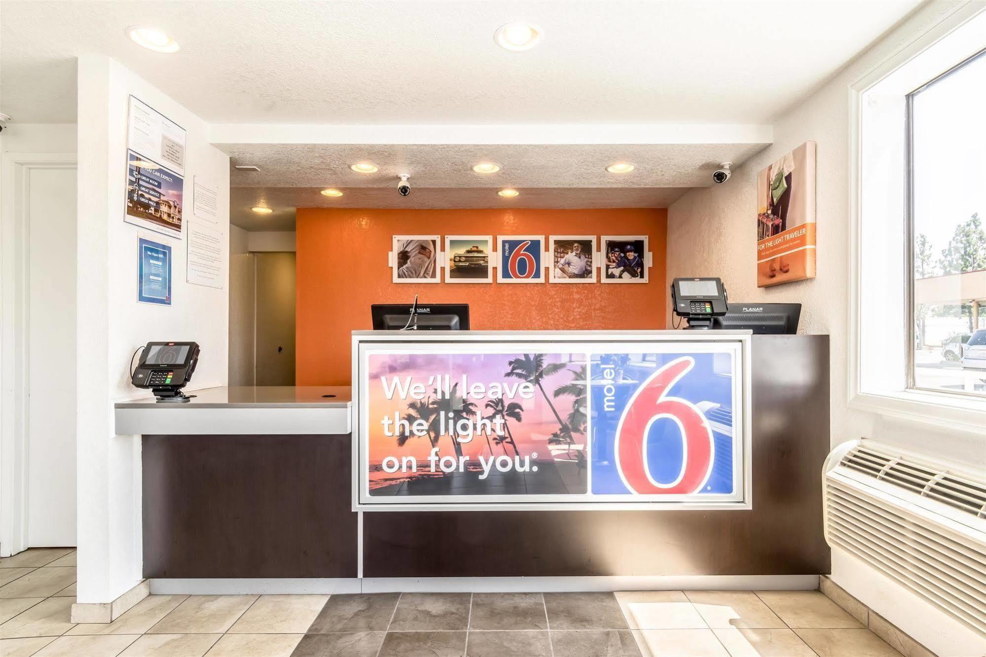 Motel 6-Anaheim, Ca - Fullerton East 외부 사진